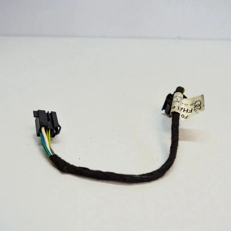 Pozostałe przewody i wiązki 4F0971687A