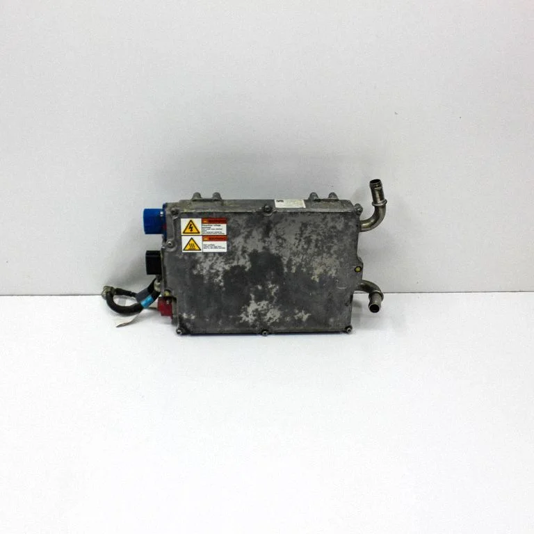 Invertors (sprieguma pārveidotājs) 102866500B