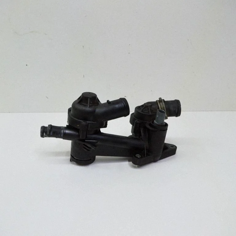 Thermostat housing – Volkswagen Tiguan (2007-2016)