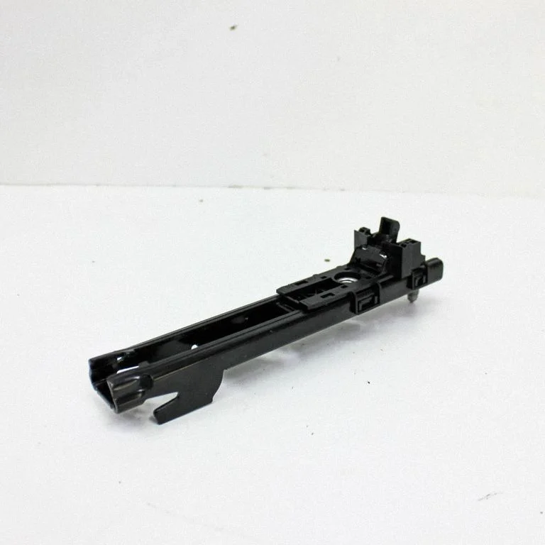 Seat belt height adjuster – Mercedes-Benz GLC-Class C253 (2016-)