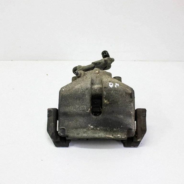 Front brake caliper – Volkswagen Scirocco (2008-2016)