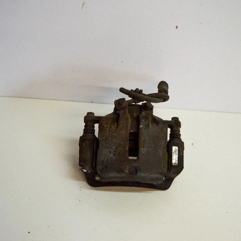 Front brake caliper 13219198