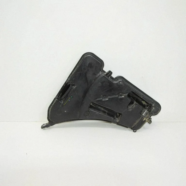 Zbiorniczek spryskiwacza 7357290