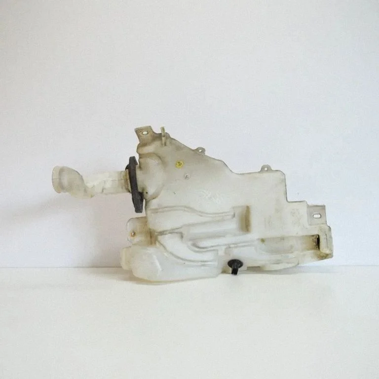 Zbiorniczek spryskiwacza 4E0955453H
