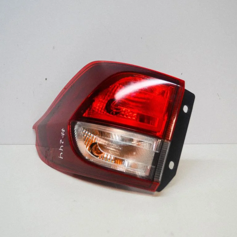 Lampa tylna w błotniku GN1513404DD