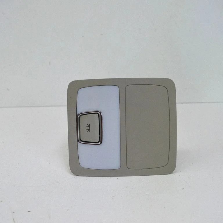 Front seat light 4L0947163