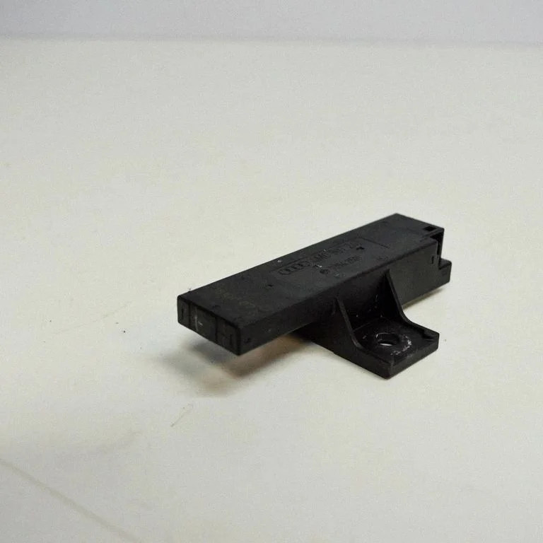 Keyless system antenna – Audi A4 S4 B9 (2015-2019)