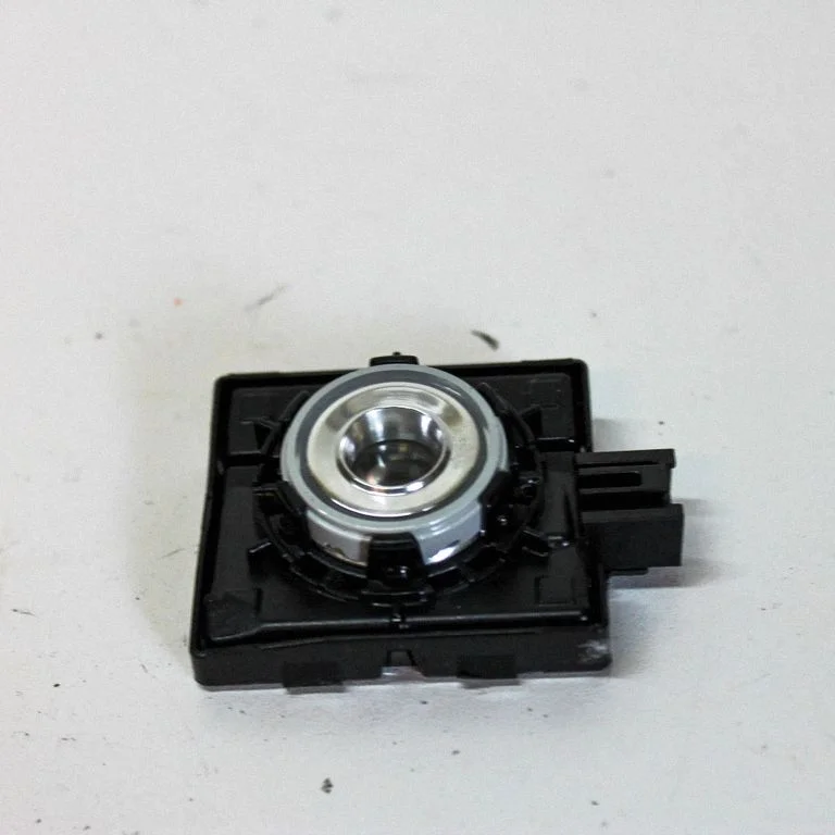 Lampka przednich siedzeń 80A947292A