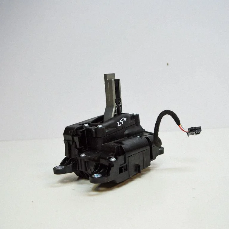 Mechanizm zmiany biegów (kulisa) 8W2713041N