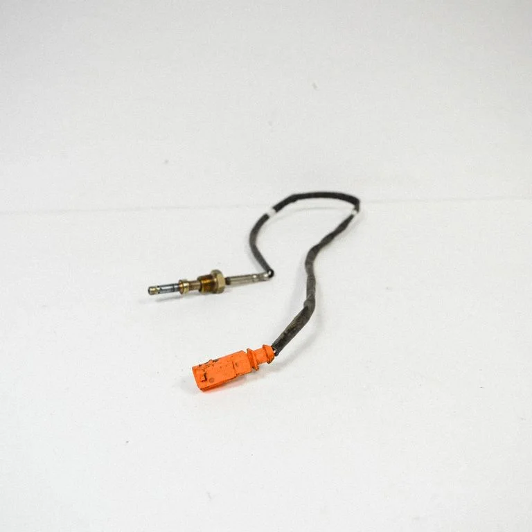 Oil temperature sensor – Volkswagen Golf Plus (2005-2013)