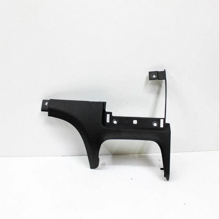Other dashboard part – Ford Escape (2001-)