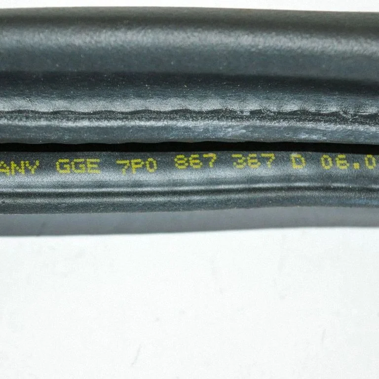 Rubber seal rear door – Volkswagen Touareg II (2010-2018)