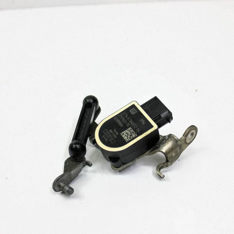 Air suspension front height level sensor – BMW 5 Series F10 F11 (2009-2016)
