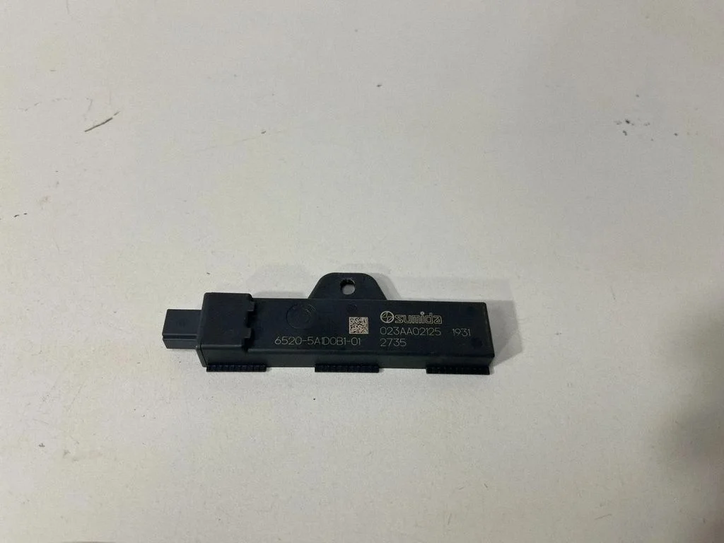 Bezatslēgas sistēmas antena – BMW X5M G05 F95 (2019-)