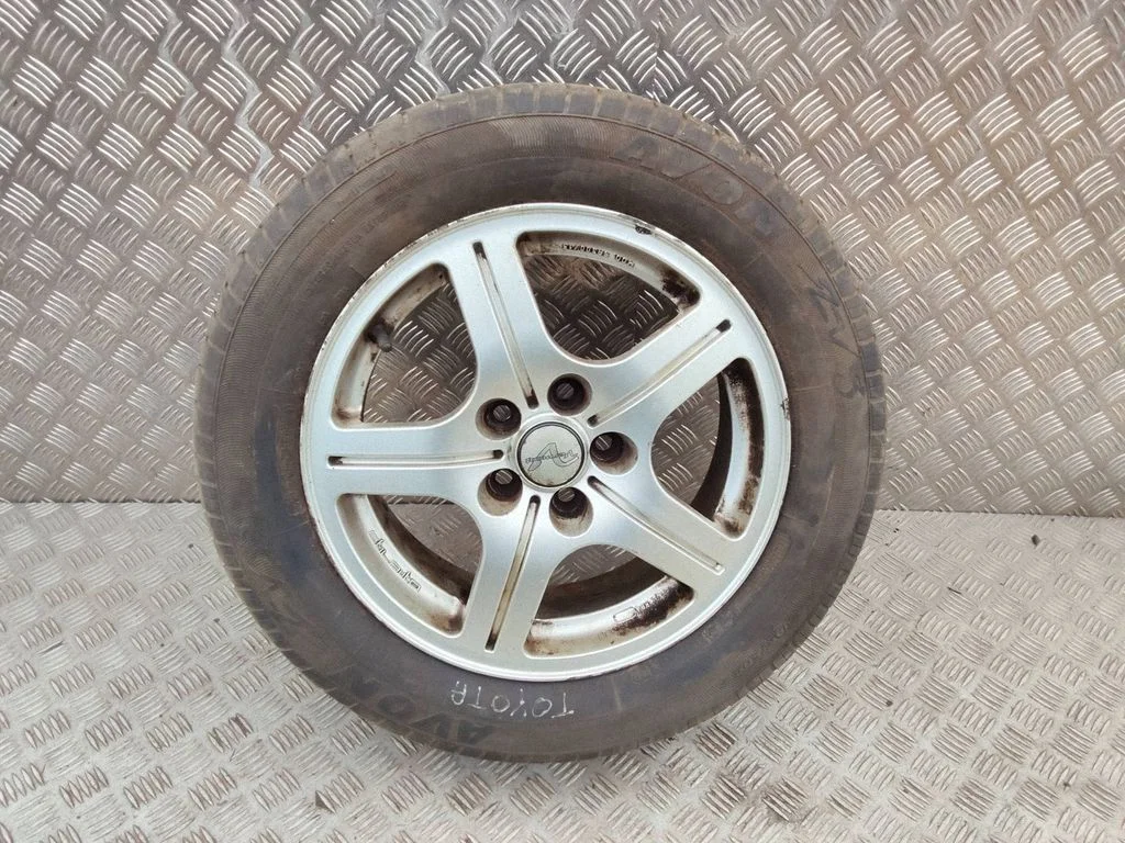 R15 vieglmetāla disks (-i) – Toyota Avensis T220 (2000-2003)