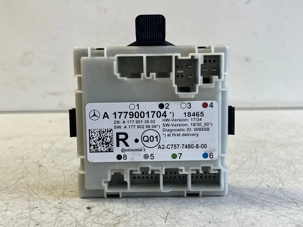 Durvju elektronikas vadības bloks – Mercedes-Benz B klase W247 (2018-)