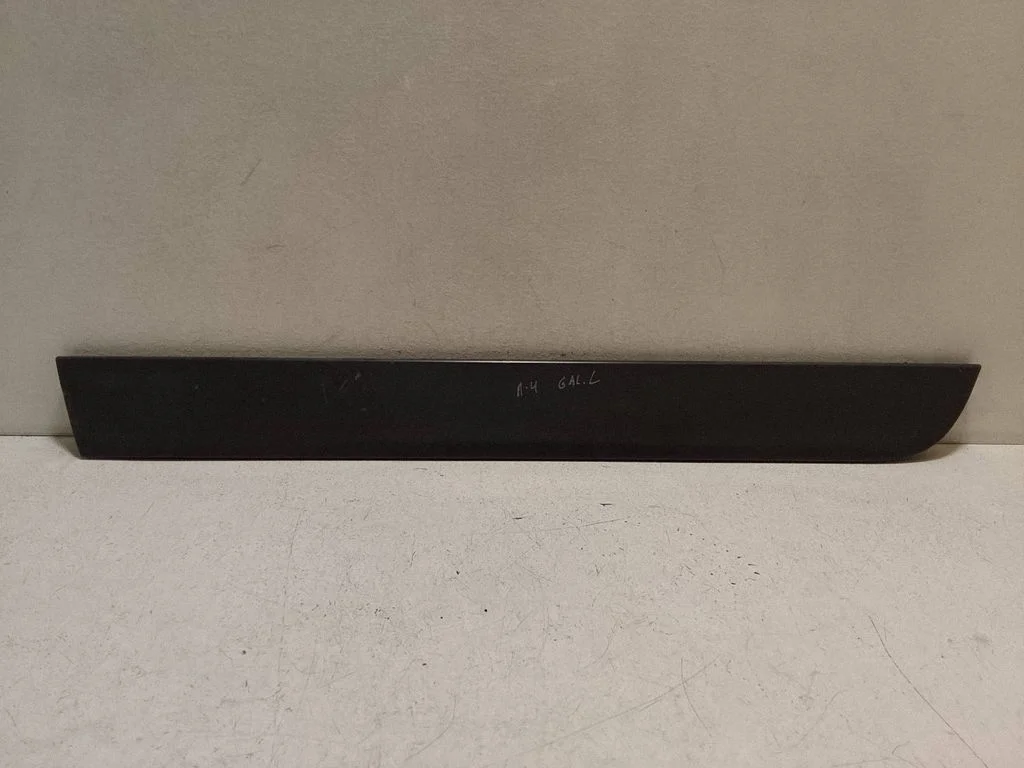 Tagaukse liist (mold) – Audi A4 S4 B6 8E 8H (2001-2005)