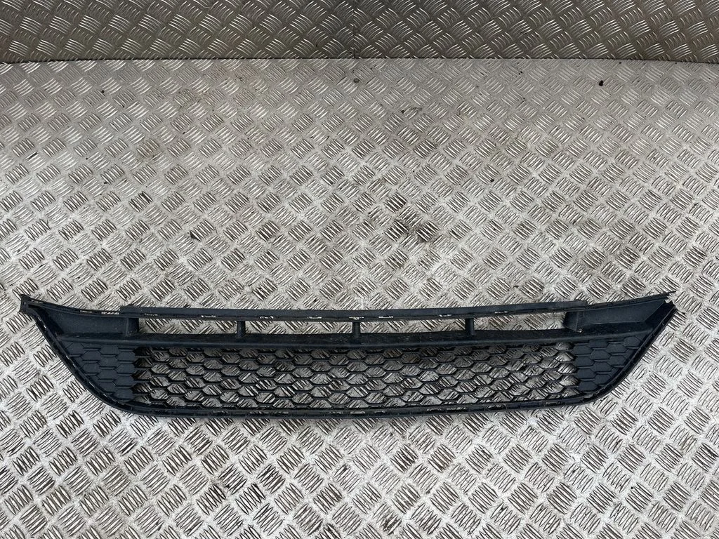 Kratka dolna zderzaka – Mercedes-Benz Klasa B W247 (2018-)