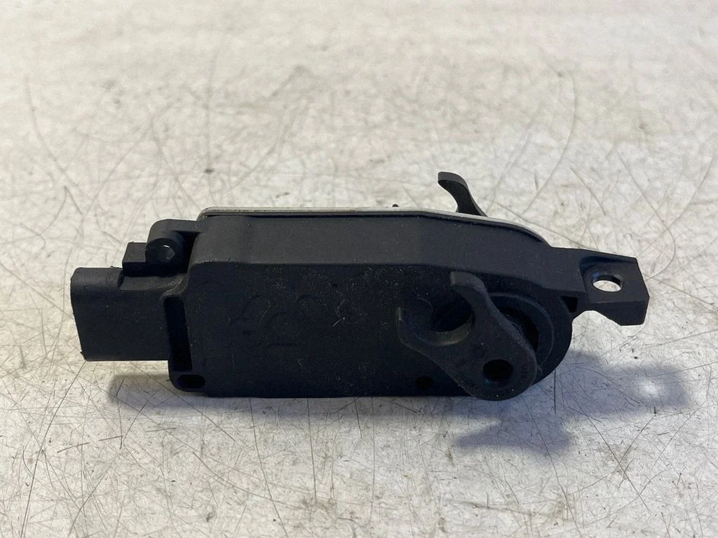 Radiator active air flap actuator – Mercedes-Benz B-Class W247 (2018-)