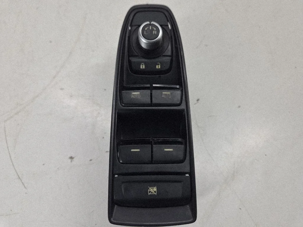 Elektrisko logu slēdzis – Subaru Outback (BT) (2019-)