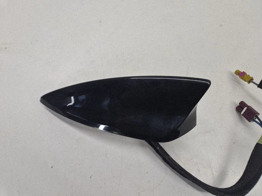 Antenn (GPS-antenn) – Chevrolet Traverse II (2018-2023)