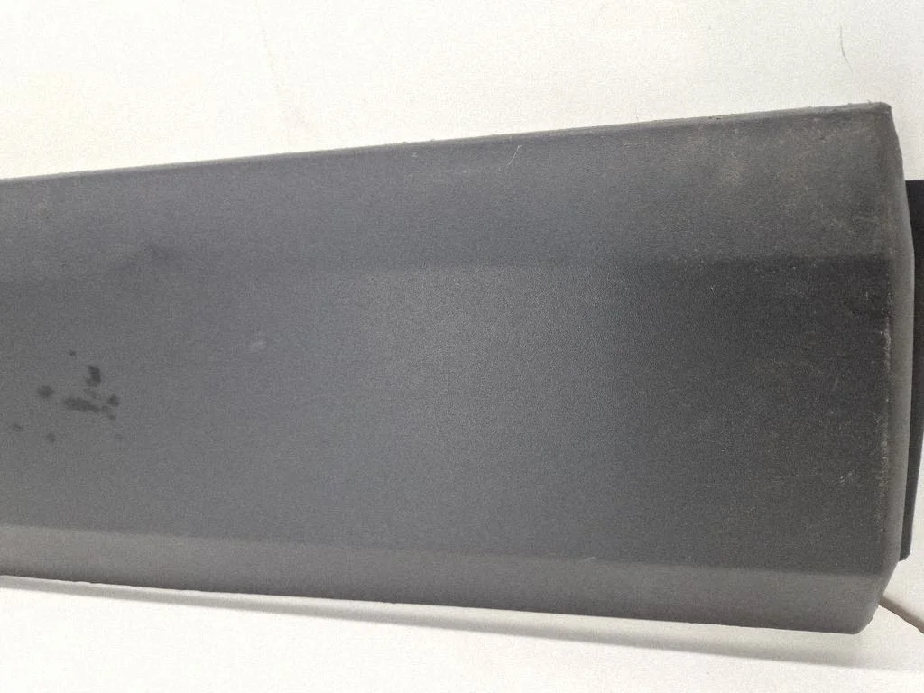 Rear door trim (molding) – Chevrolet Traverse II (2018-2023)