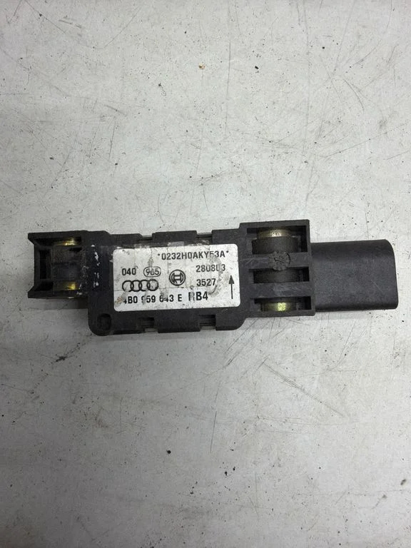 Drošības spilvenu trieciena sensors – Porsche Cayenne (92A) (2010-2017)