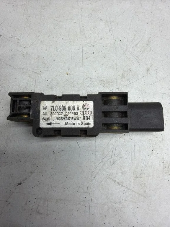 Drošības spilvenu trieciena sensors – Porsche Cayenne (92A) (2010-2017)