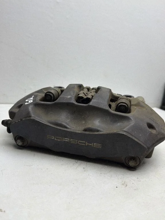Tagumine pidurisadul – Porsche Cayenne (92A) (2010-2017)