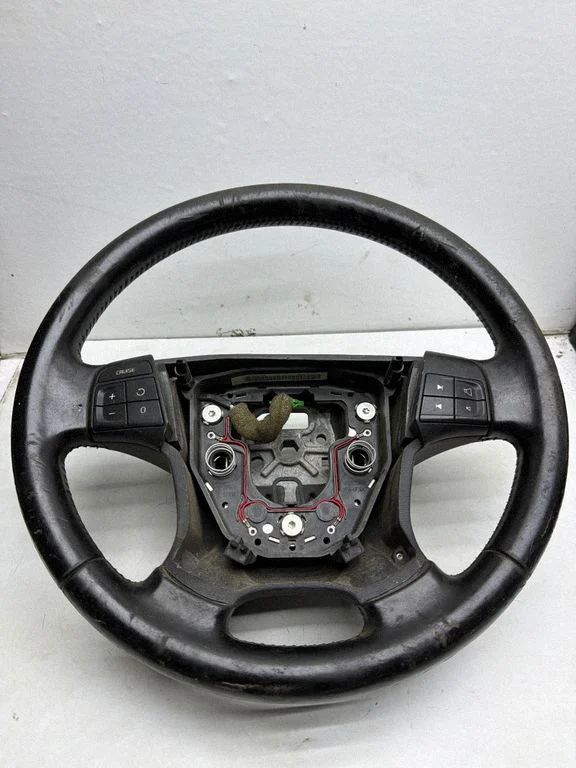 Steering wheel – Volvo XC70 (2008-2013)