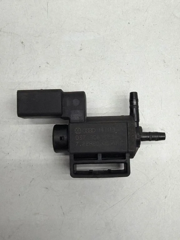 Zawór elektromagnetyczny turbo – Porsche Cayenne (92A) (2010-2017)