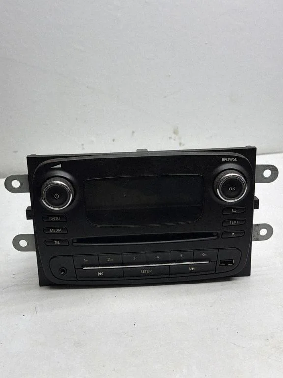 Radio/CD/DVD/GPS head unit – Renault Master III (2010-2024)