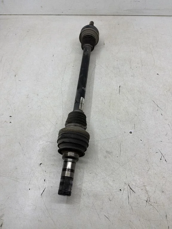 Tagumine pooltelg – Porsche Cayenne (92A) (2010-2017)