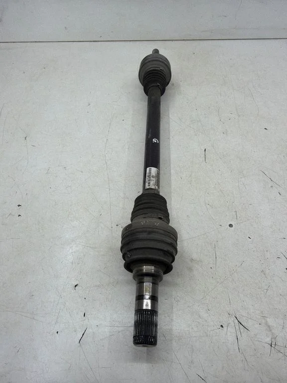 Tagumine pooltelg – Porsche Cayenne (92A) (2010-2017)