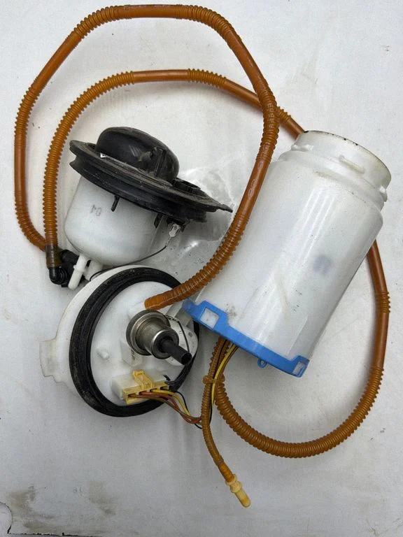 In-tank fuel pump – Porsche Cayenne (92A) (2010-2017)