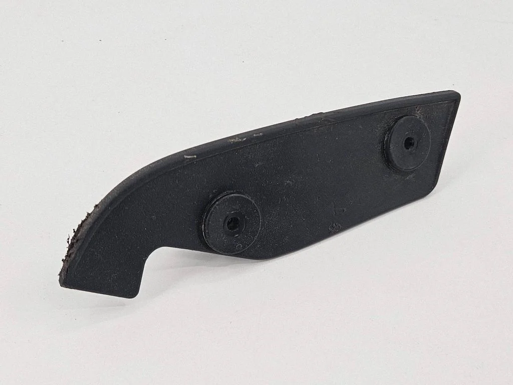 Side skirt front trim – Dodge Challenger (2008-2023)