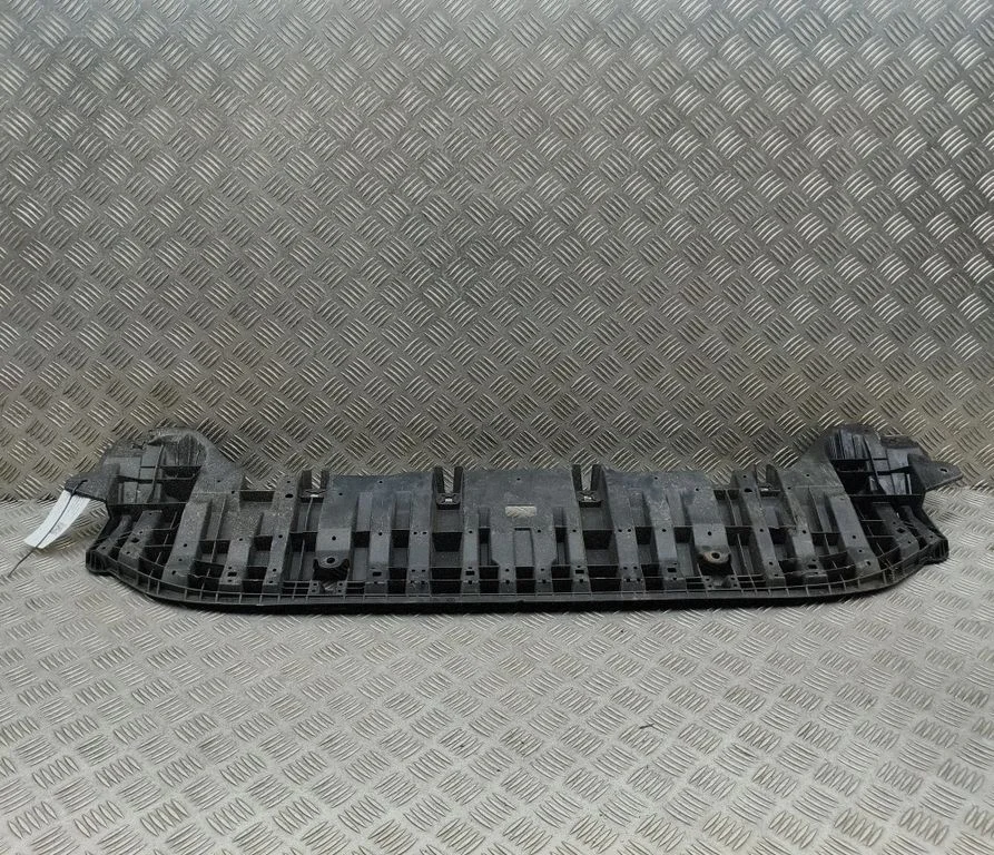 Front bumper skid plate/under tray 5261876011