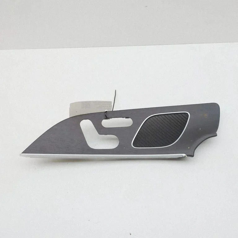 Front door card panel trim – Mercedes-Benz GLE-Class W167 (2019-)