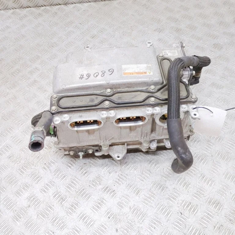 Voltage converter inverter G920076040