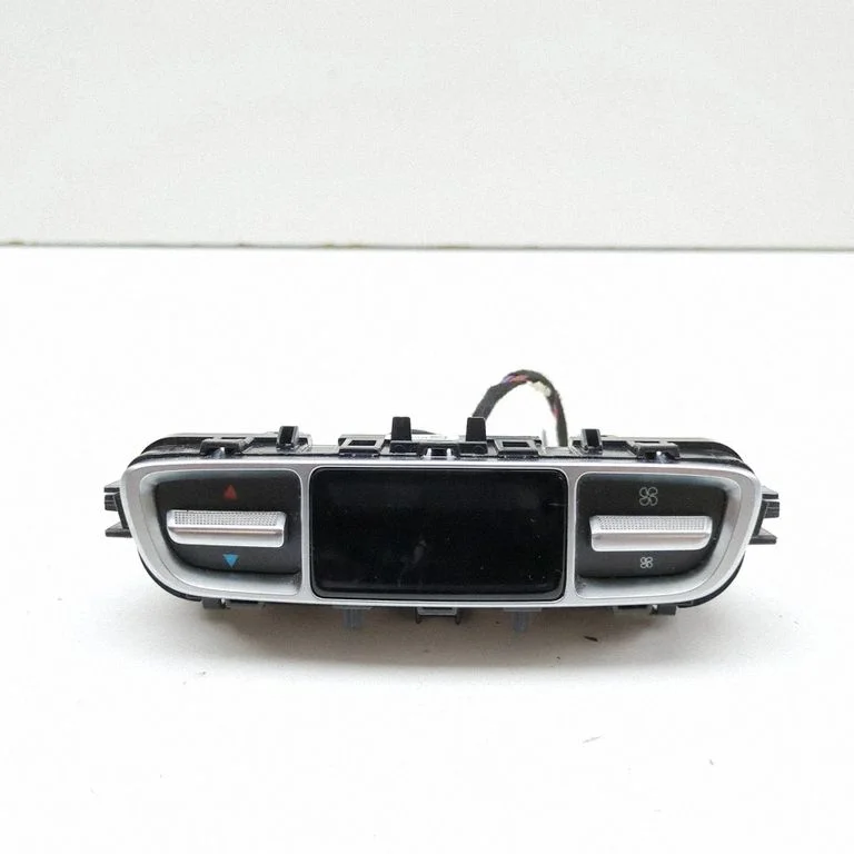 Salongiventilaatori reguleerimise lüliti – Mercedes-Benz GLC-klass C253 (2016-)