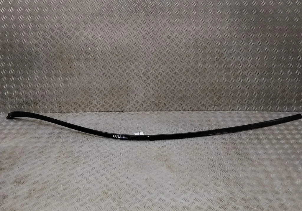 Listwa dachowa A2386900482