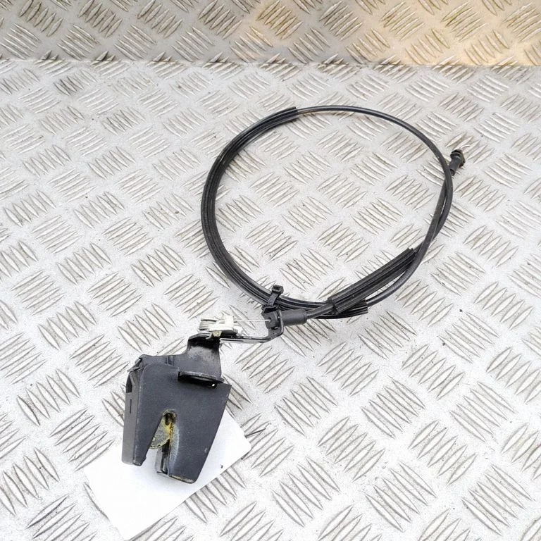 Rear door lock – Volkswagen Caddy (2015-2020)