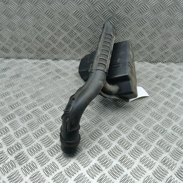 Air filter box 1775037090
