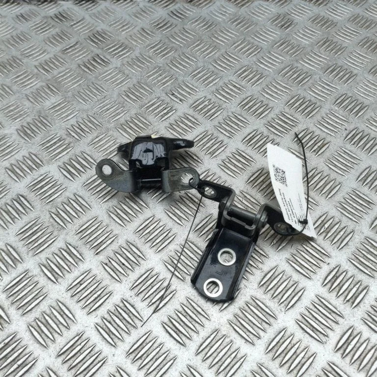 Rear door hinge set 6878052031