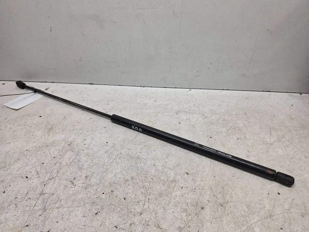Front bonnet/hood damper/strut – Audi A6 S6 C5 4B (1997-2005)