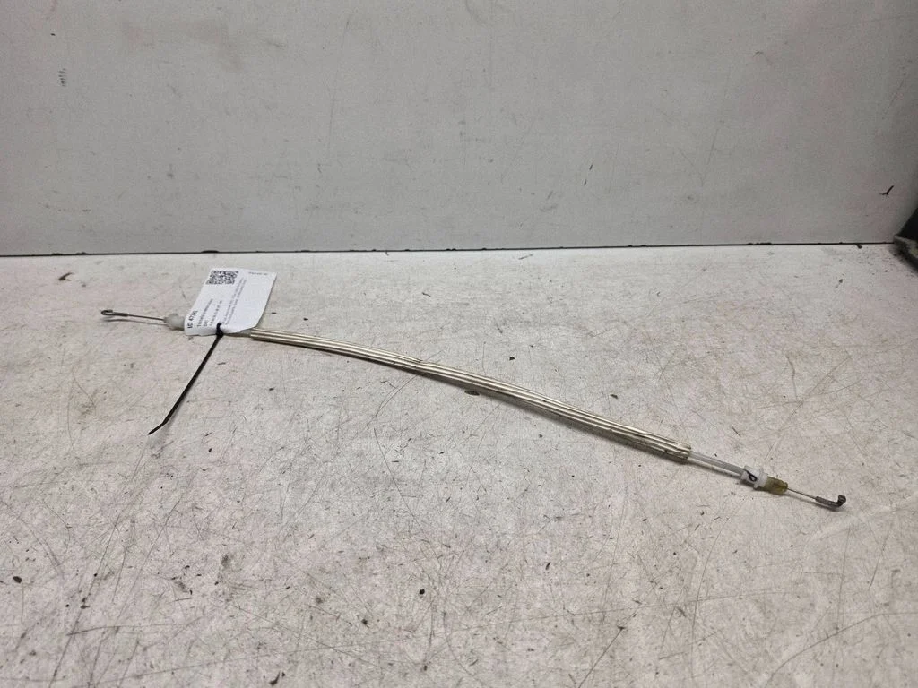 Front door cable line – Audi A6 S6 C5 4B (1997-2005)