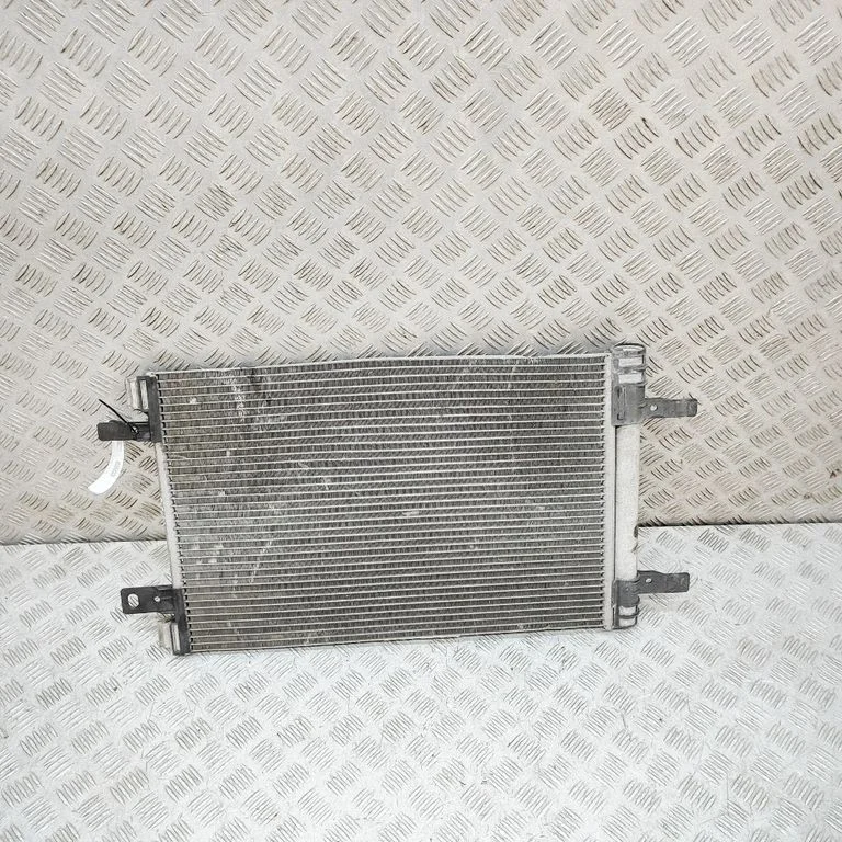 Gaisa kondicioniera dzesēšanas radiators (kondensators) 9816746580