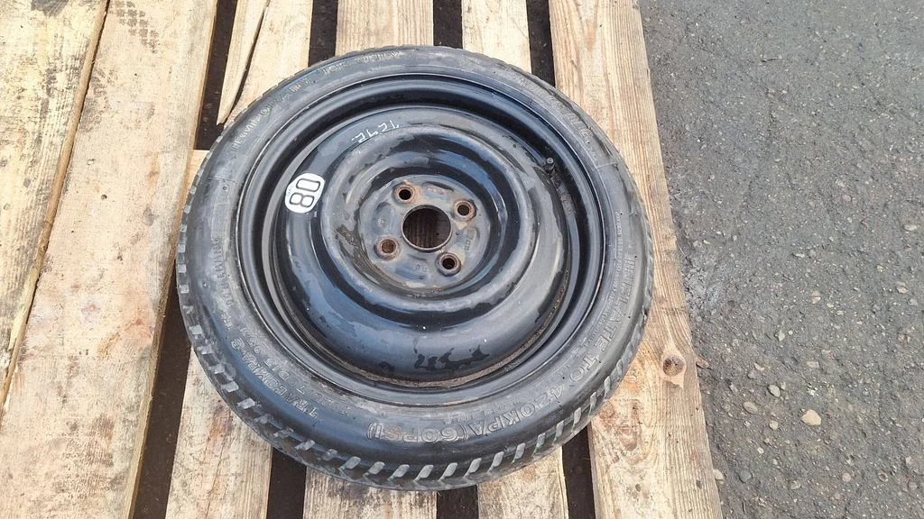 R15 spare wheel