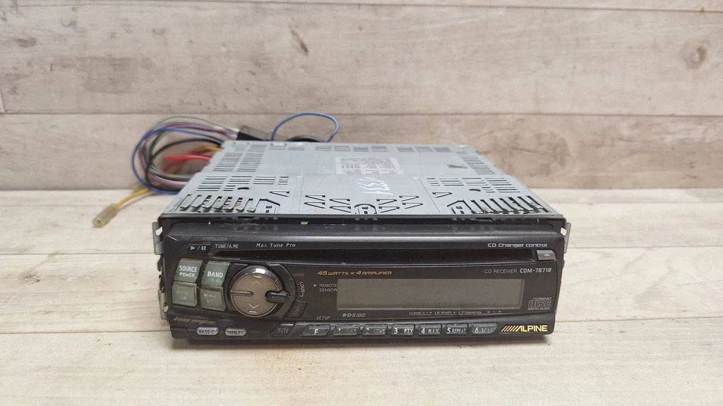 Radio, odtwarzacz CD/DVD, nawigacja – Mercedes-Benz Klasa A W168 (1997-2004)