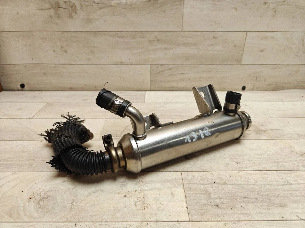 EGR valve cooler